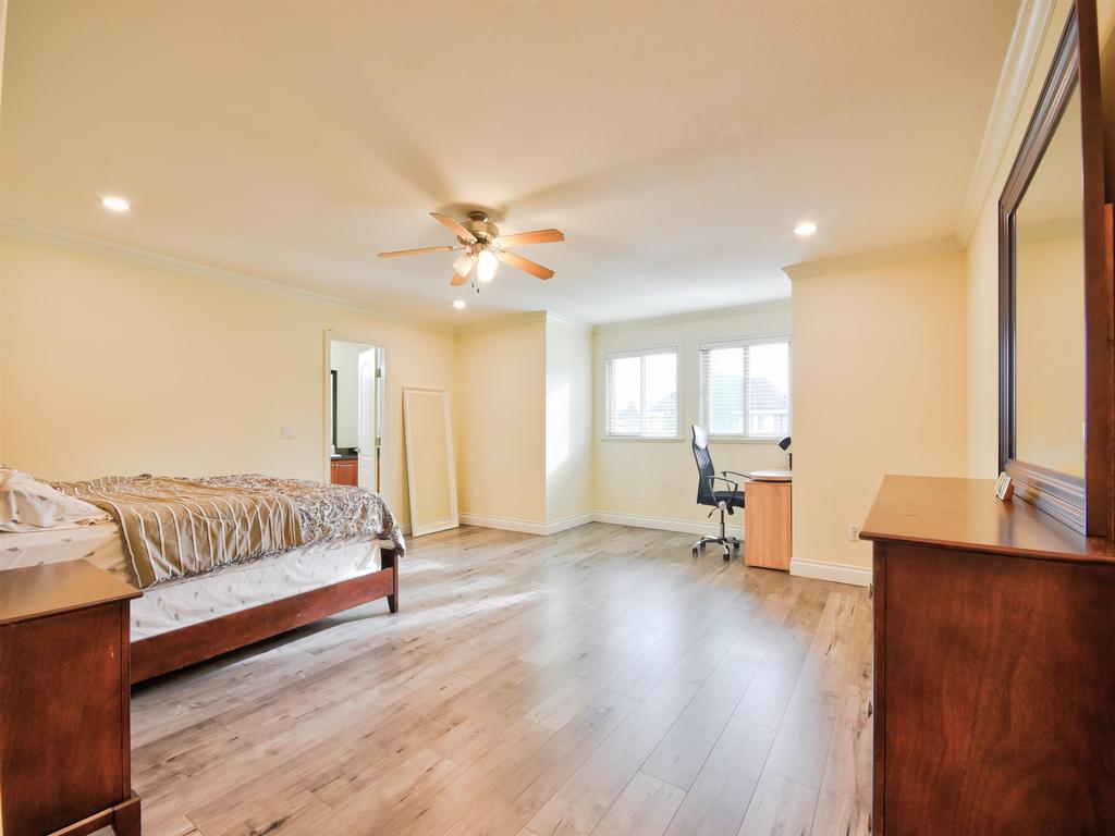 Listing Image for R3067954