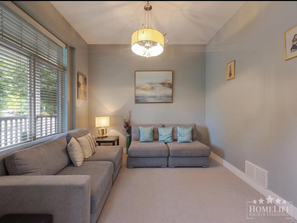 Listing Image for R3067963