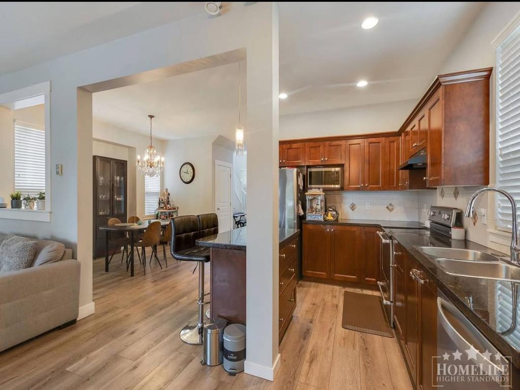 Listing Image for R3067963