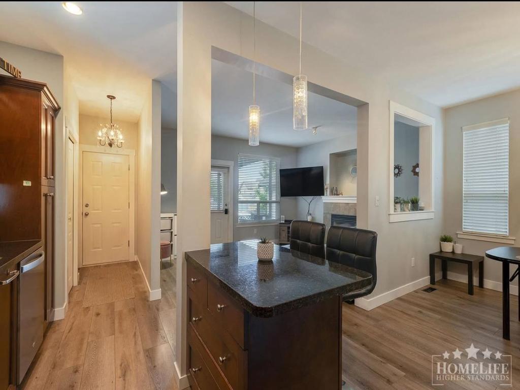 Listing Image for R3067963