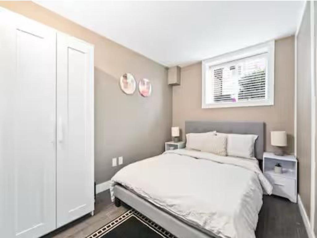 Listing Image for R3067963