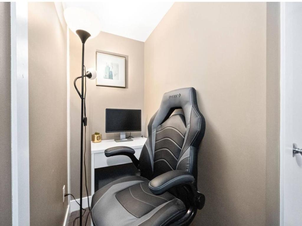 Listing Image for R3067963