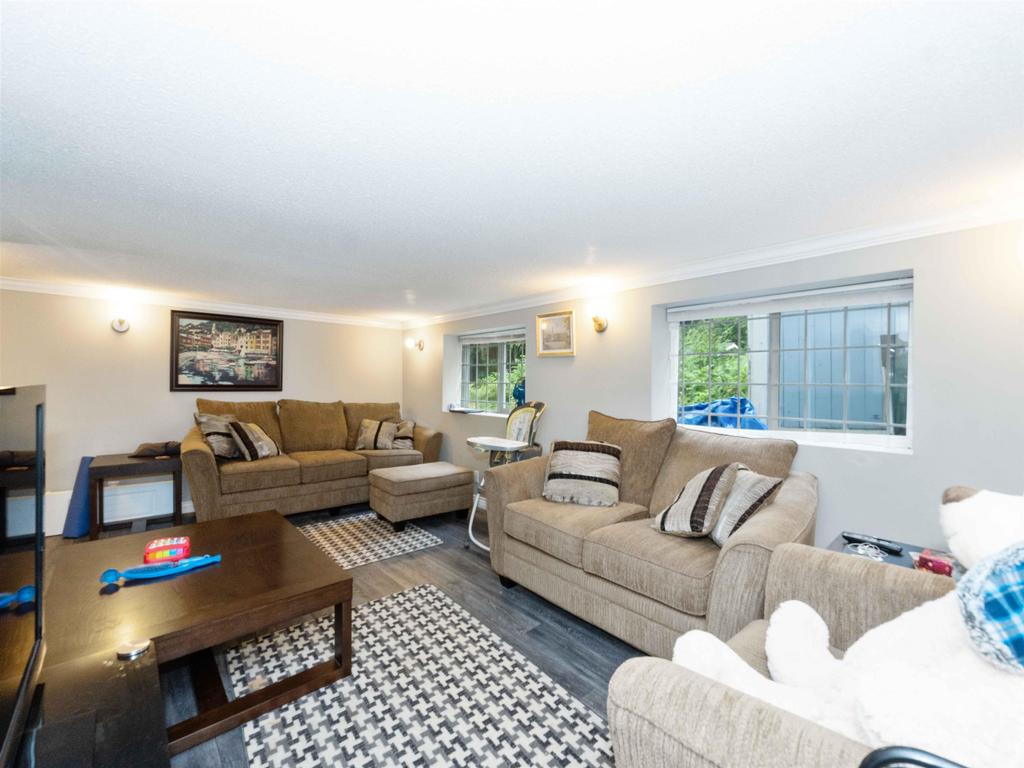 Listing Image for R3067975