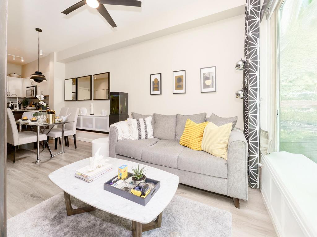 Listing Image for R3068036