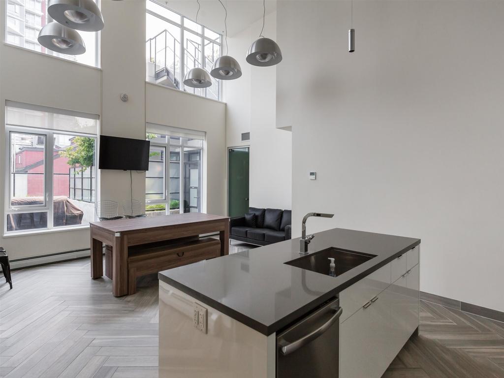 Listing Image for R3068210