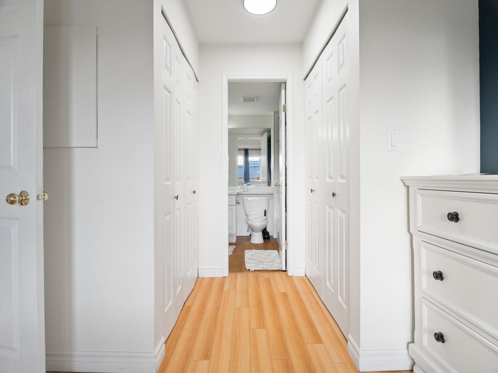 Listing Image for R3068294