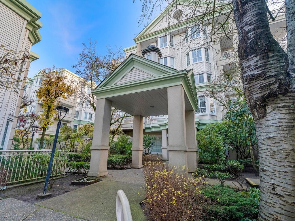 Listing Image for R3068294