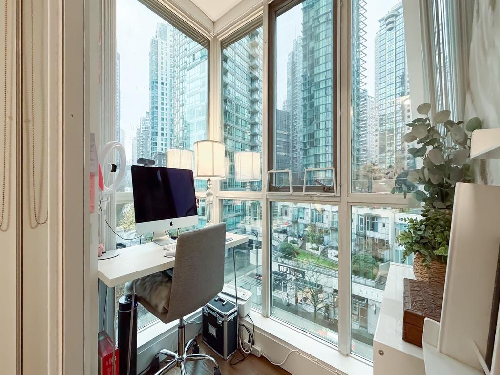 Listing Image for R3068295