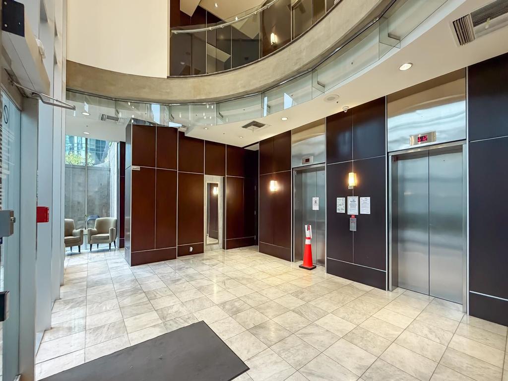 Listing Image for R3068295