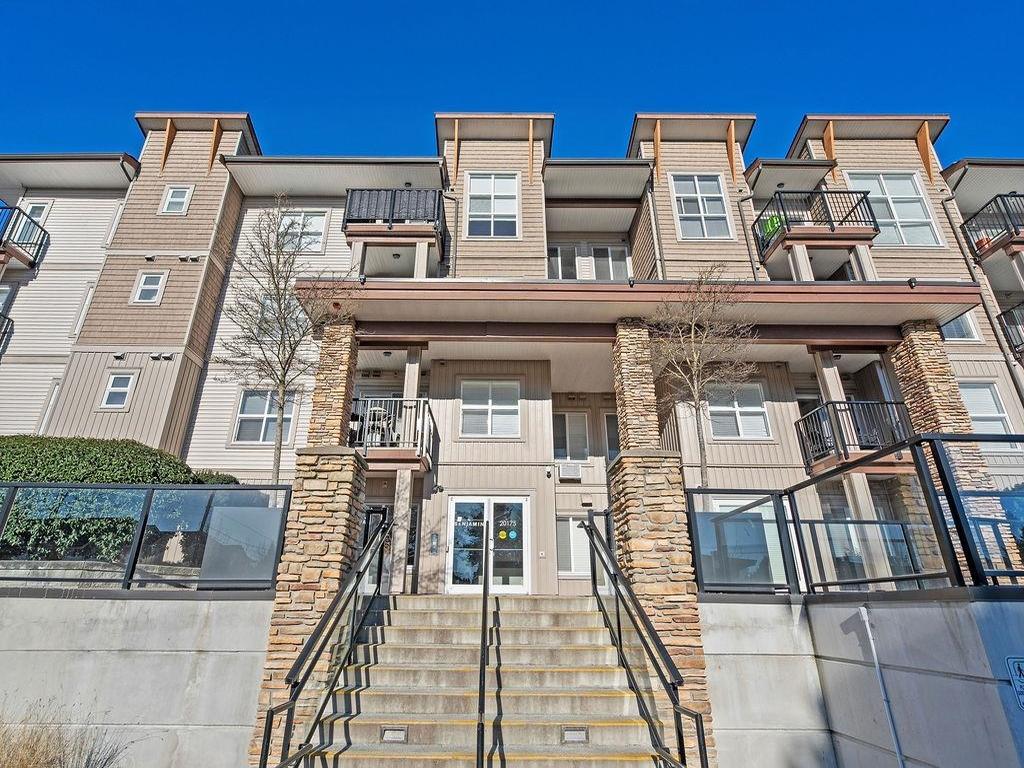 Listing Image for R3068316