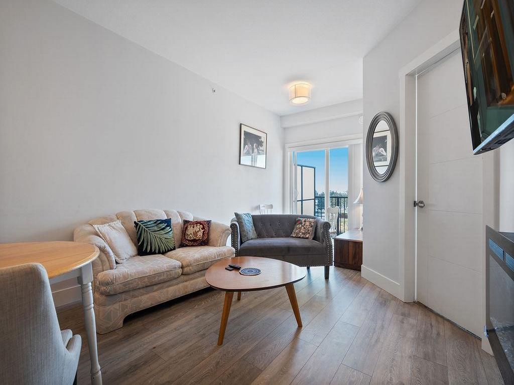 Listing Image for R3068316