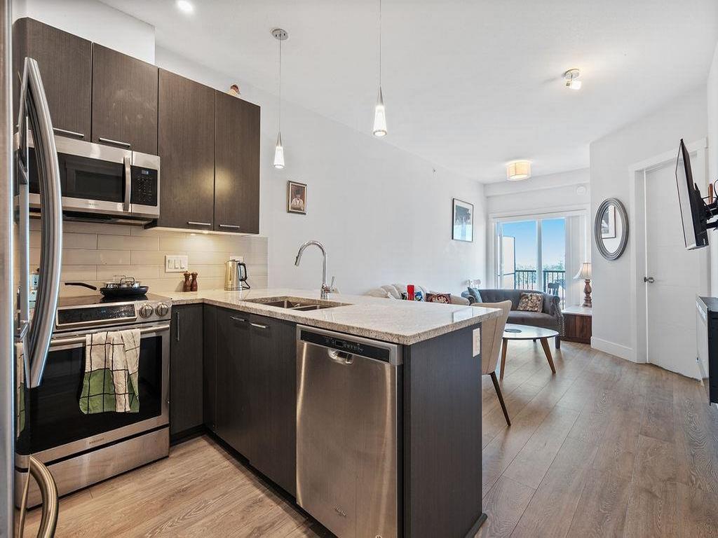 Listing Image for R3068316