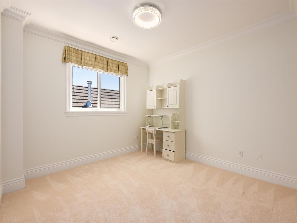 Listing Image for R3068318