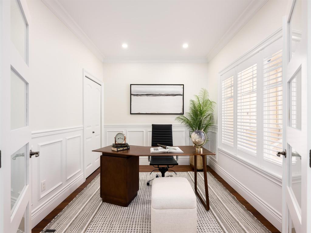 Listing Image for R3068318