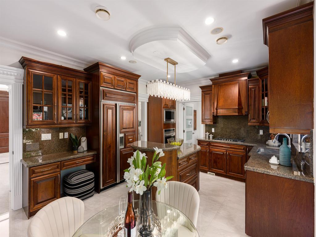 Listing Image for R3068318