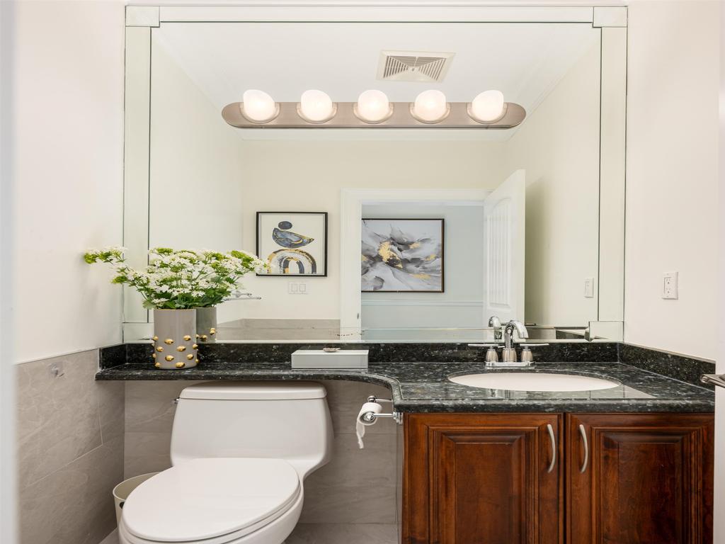 Listing Image for R3068318