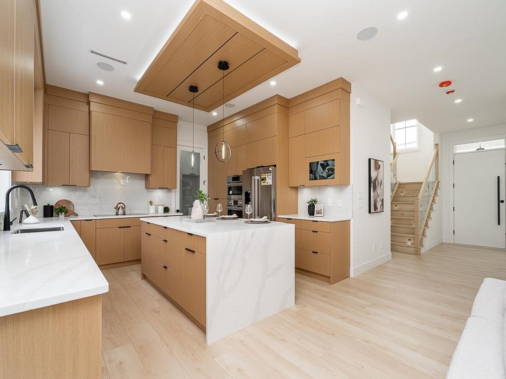 Listing Image for R3068321