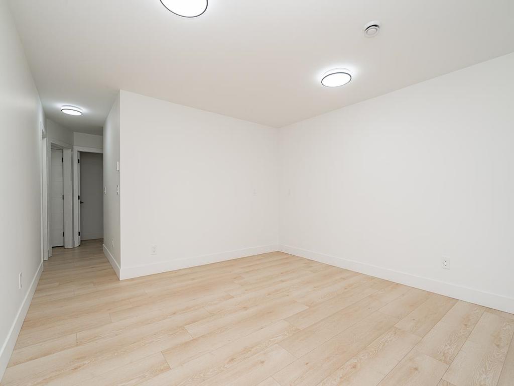 Listing Image for R3068321