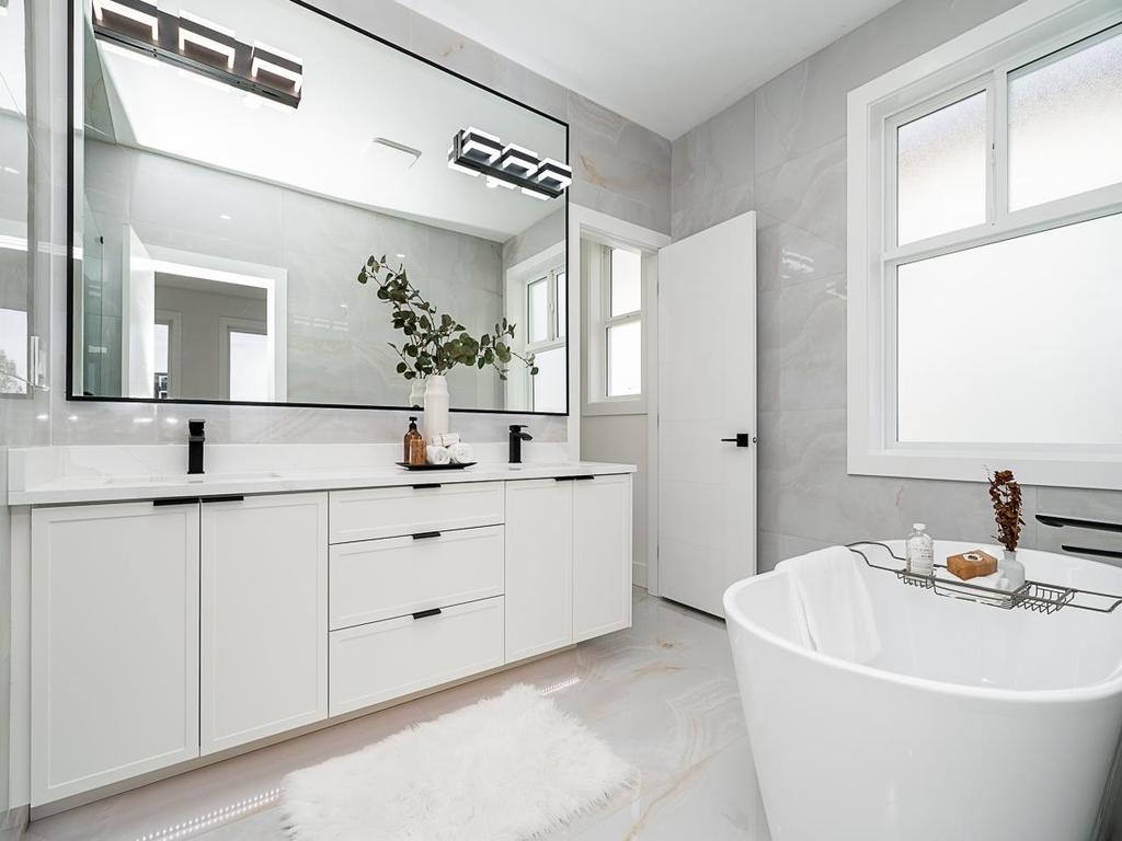 Listing Image for R3068321