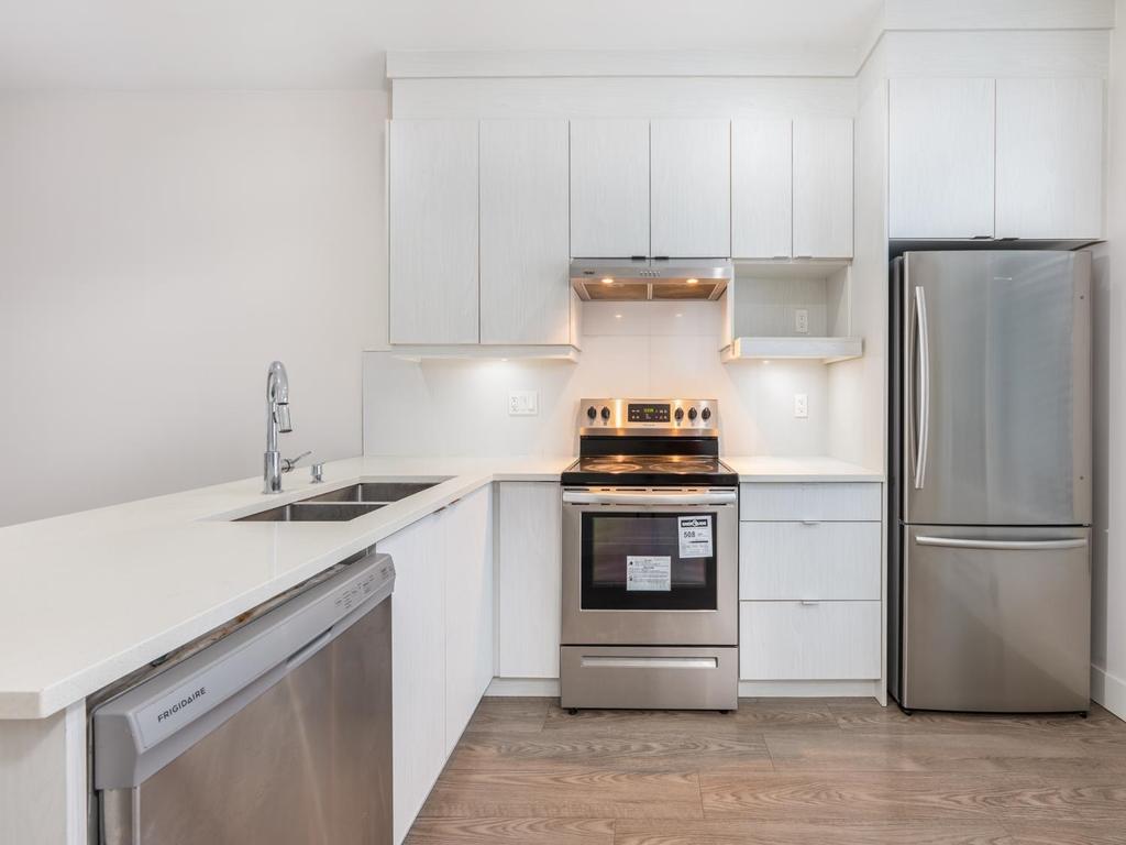 Listing Image for R3068385