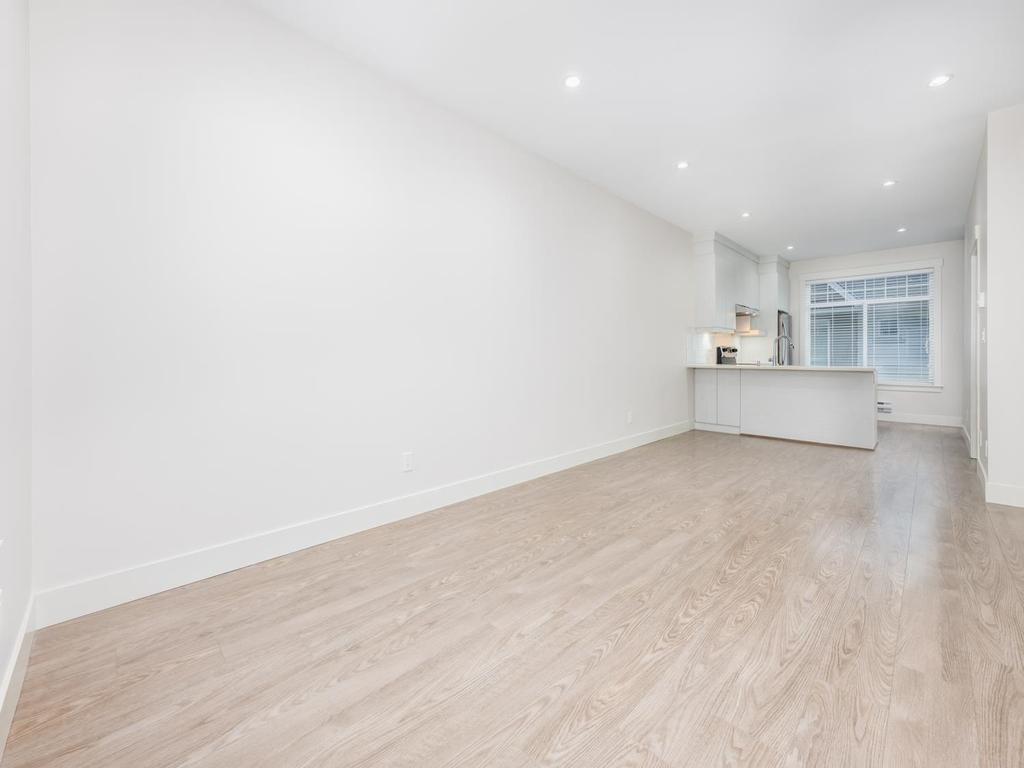 Listing Image for R3068385