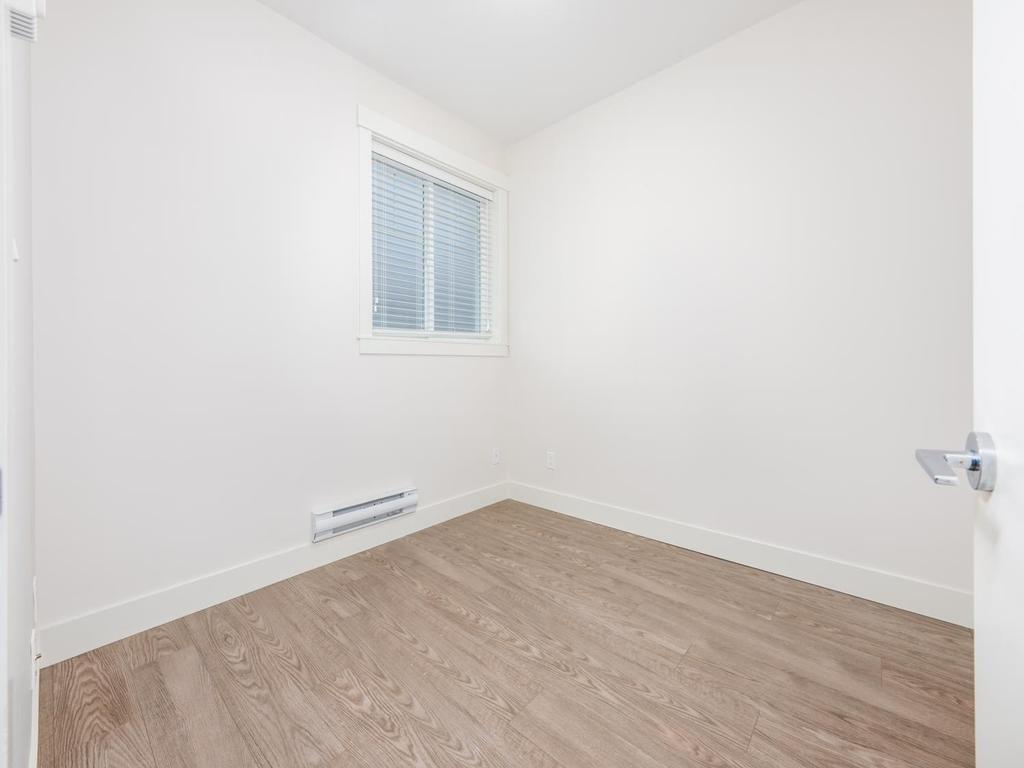 Listing Image for R3068385