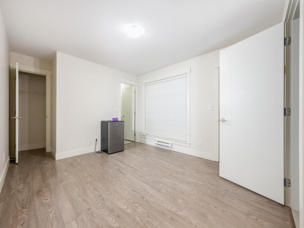 Listing Image for R3068385