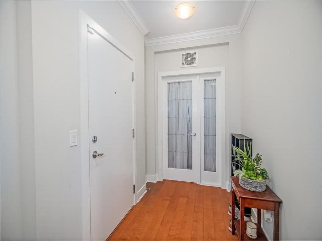 Listing Image for R3068412