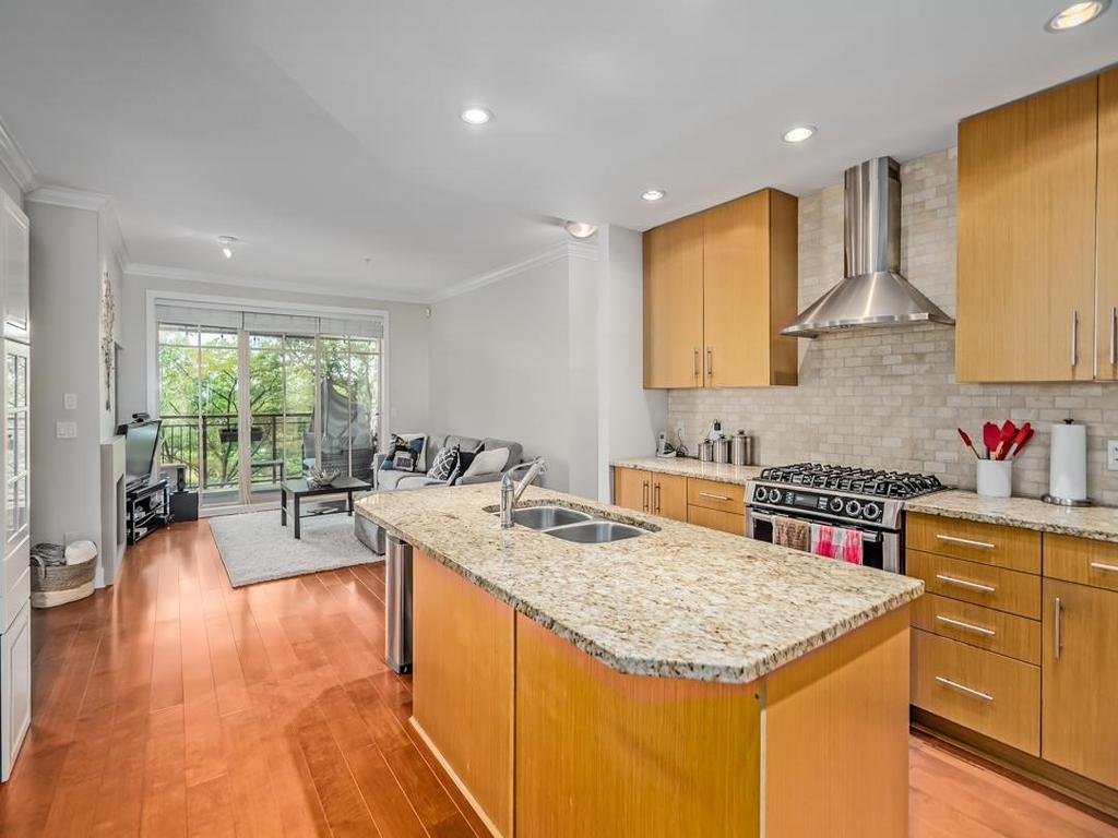 Listing Image for R3068412