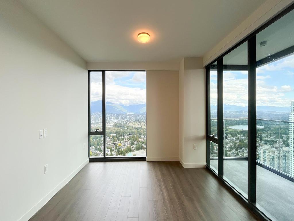 Listing Image for R3068448