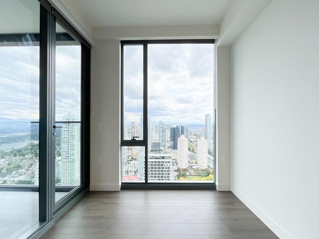 Listing Image for R3068448