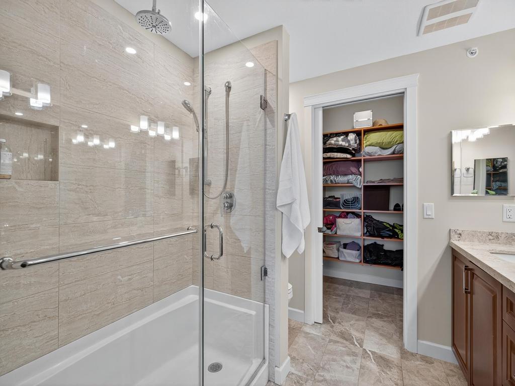 Listing Image for R3068458