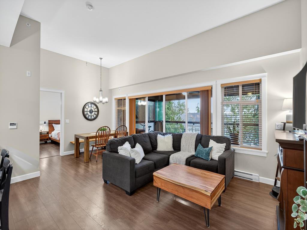 Listing Image for R3068458