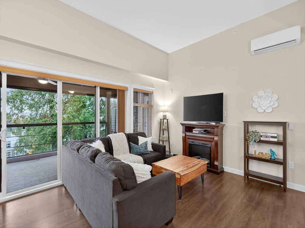 Listing Image for R3068458