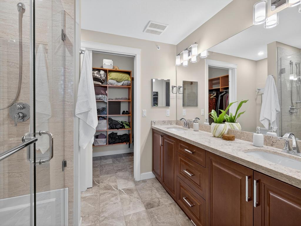 Listing Image for R3068458