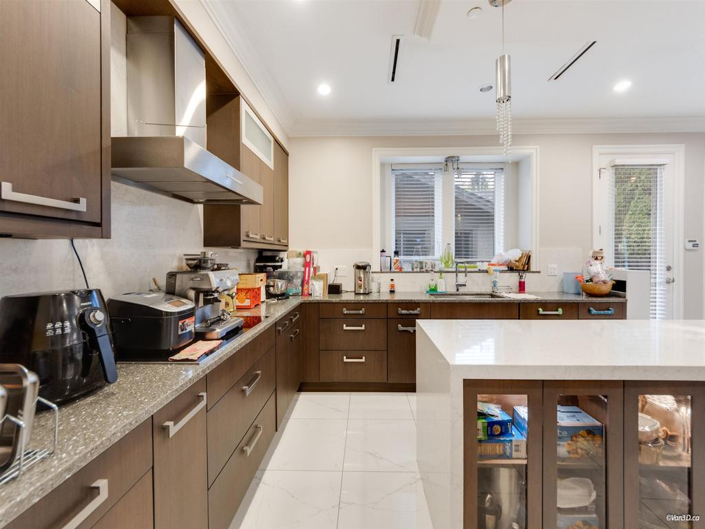 Listing Image for R3068526