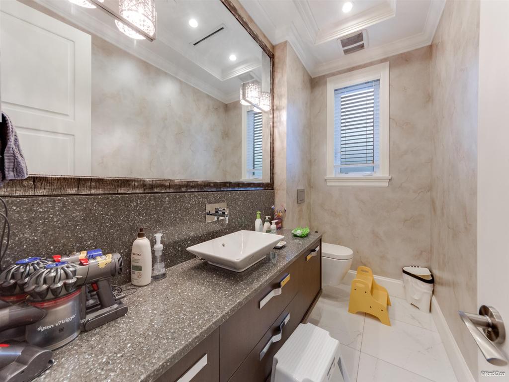 Listing Image for R3068526