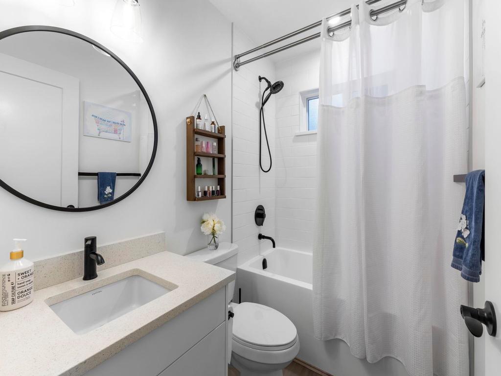 Listing Image for R3068763