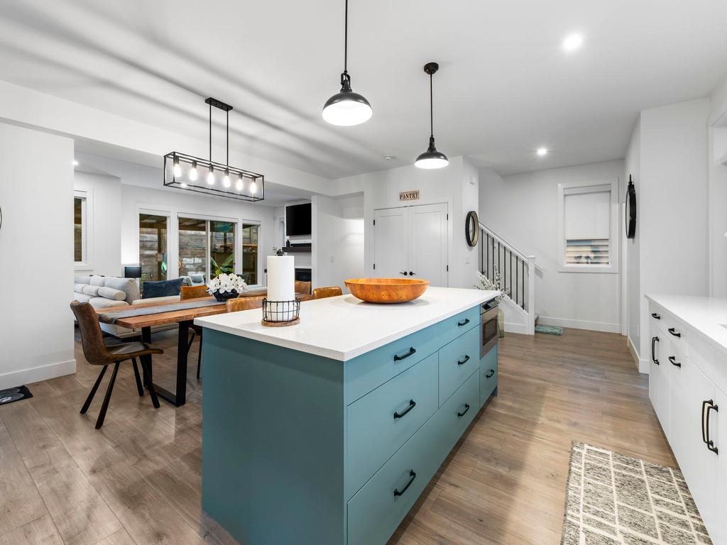 Listing Image for R3068763