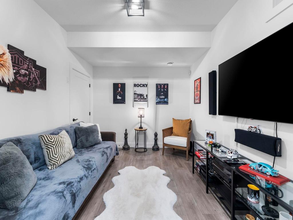 Listing Image for R3068763