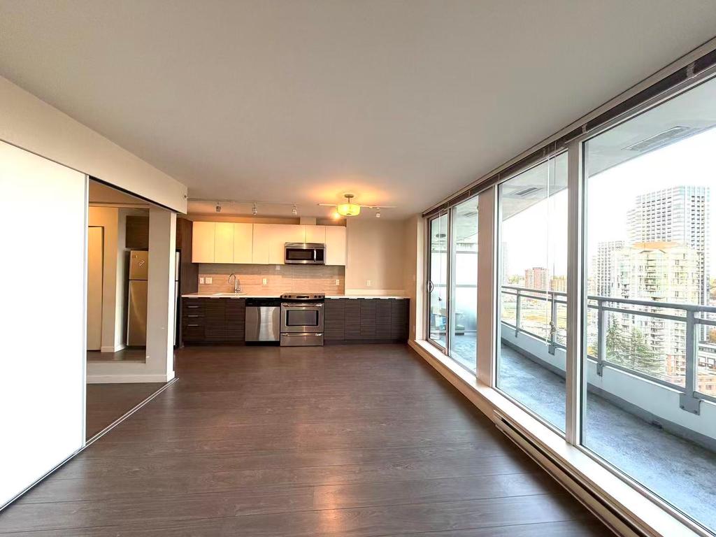 Listing Image for R3068782