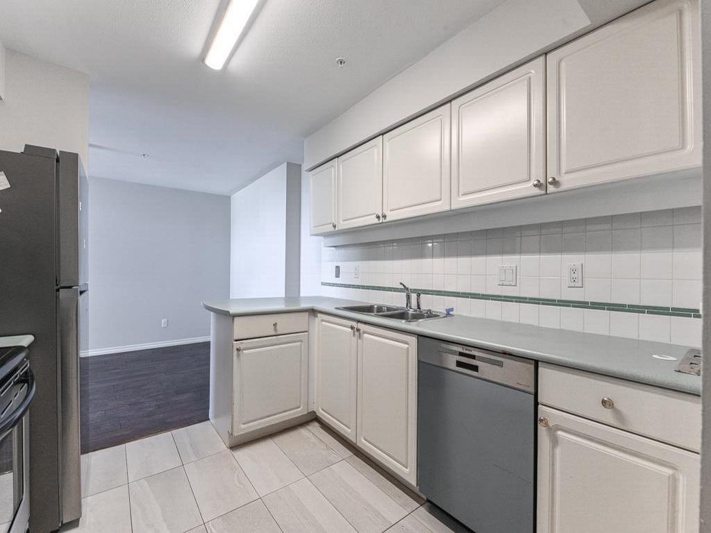 Listing Image for R3068801