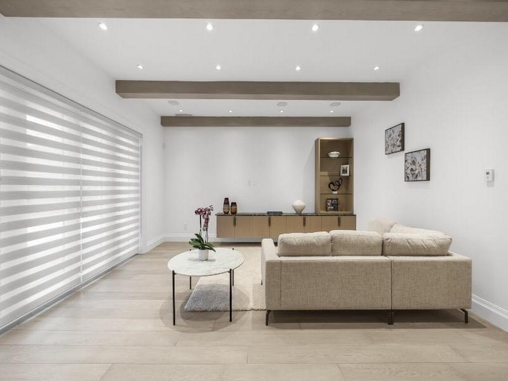 Listing Image for R3068948