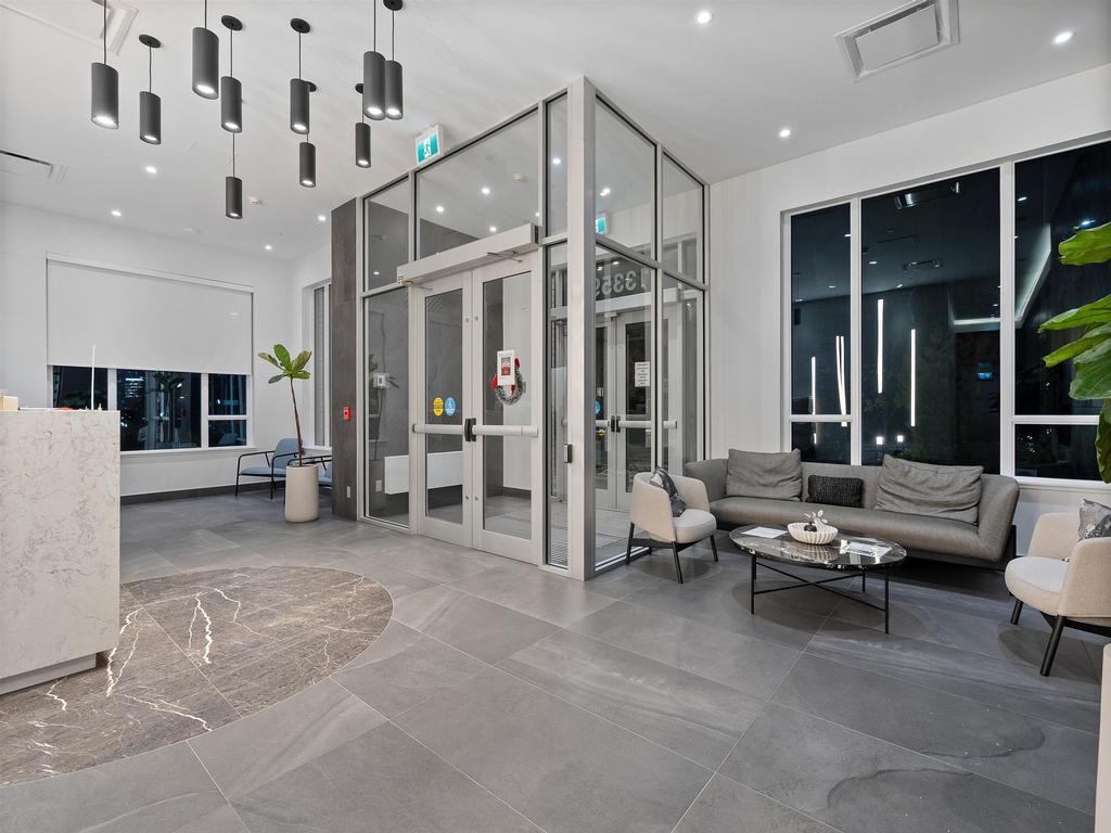 Listing Image for R3069066