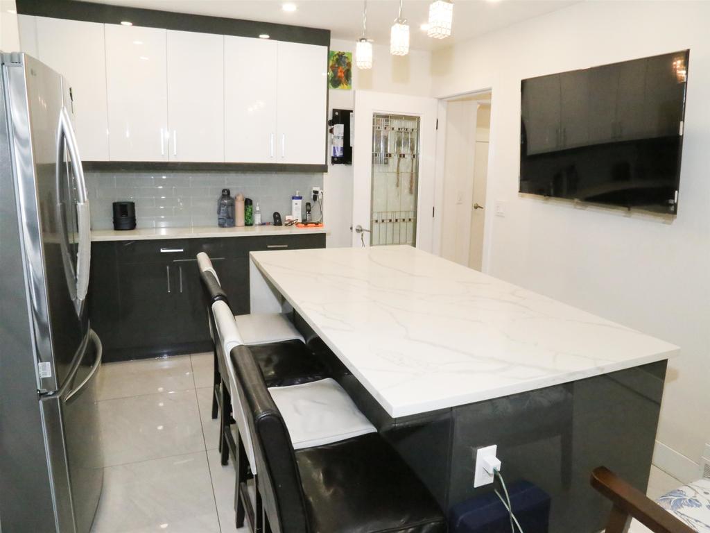 Listing Image for R3069099