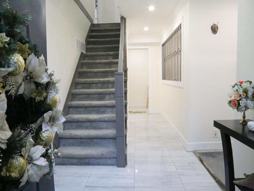 Listing Image for R3069099