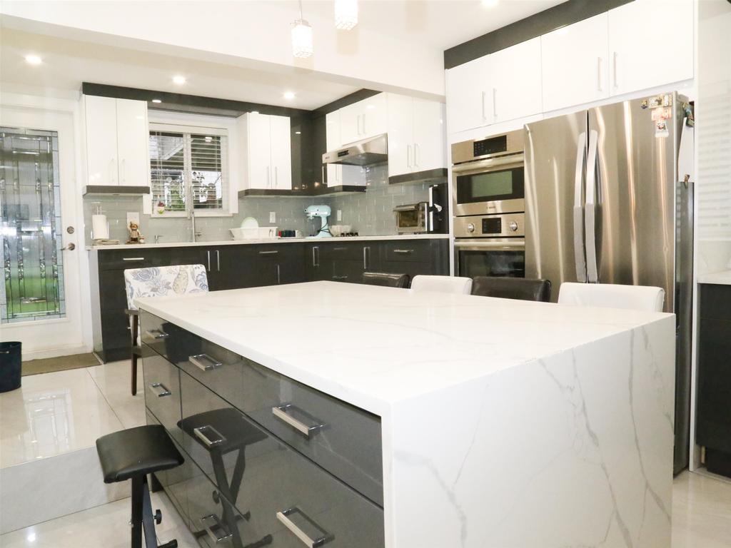 Listing Image for R3069099