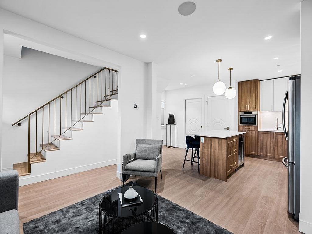 Listing Image for R3069365