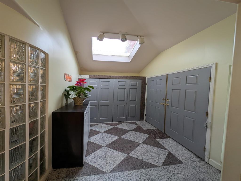 Listing Image for R3069537