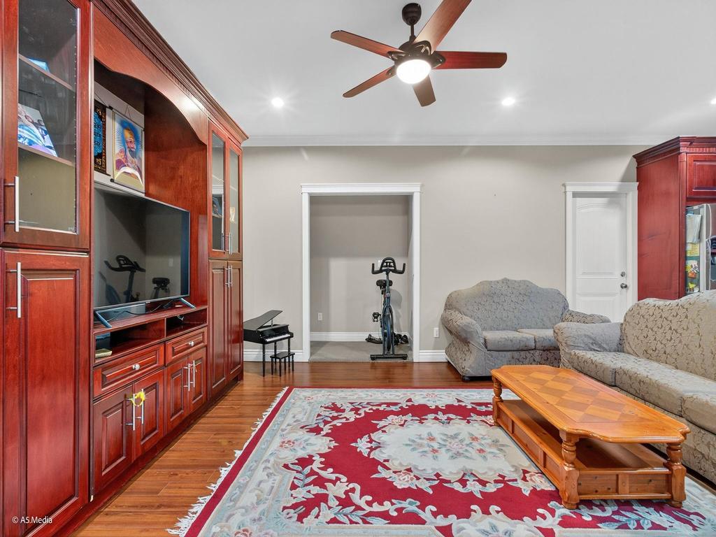 Listing Image for R3069680